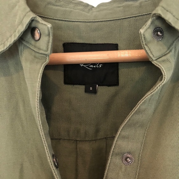 Rails Marcel Star Embroidered snap front shirt. - Picture 5 of 7